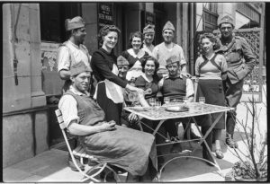 Adolphe Geisel : Militaires à Romont pendant la Seconde Guerre mondiale, 1940
